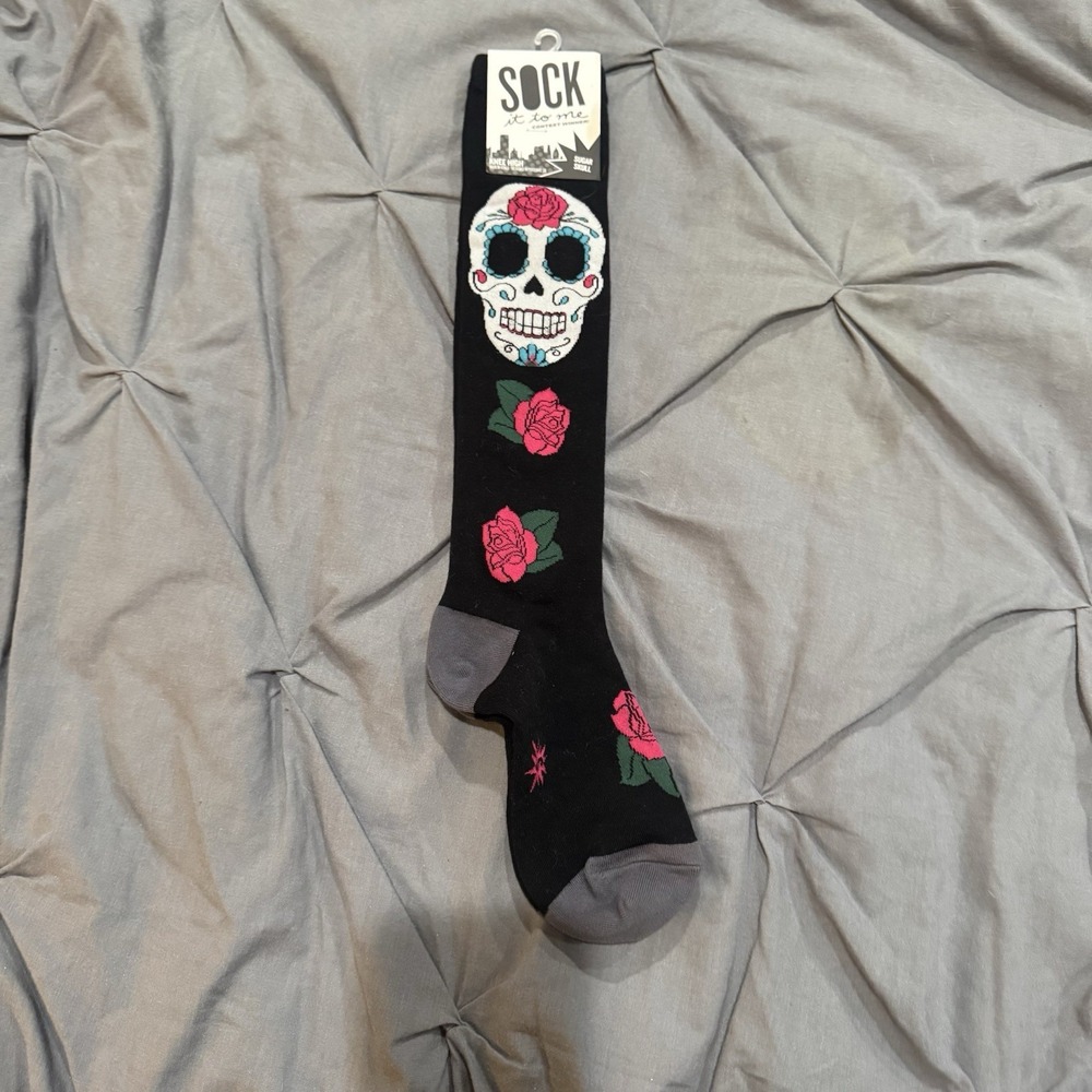 Sock‎ It to Me Knee High Sugar Skull Socks Black Pink Women Reinforced Toe